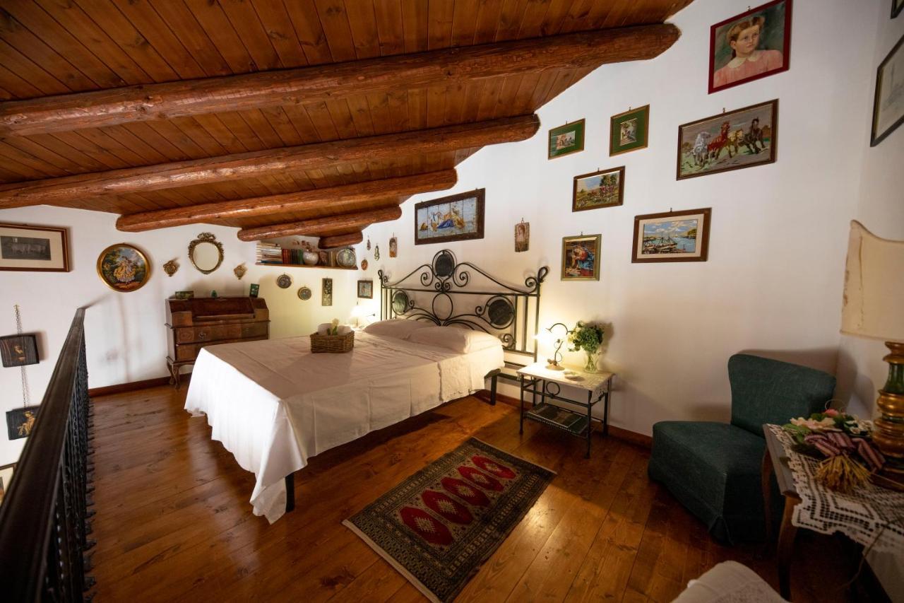 Familyholidays La Finestra Di Fronte Cefalu Luaran gambar